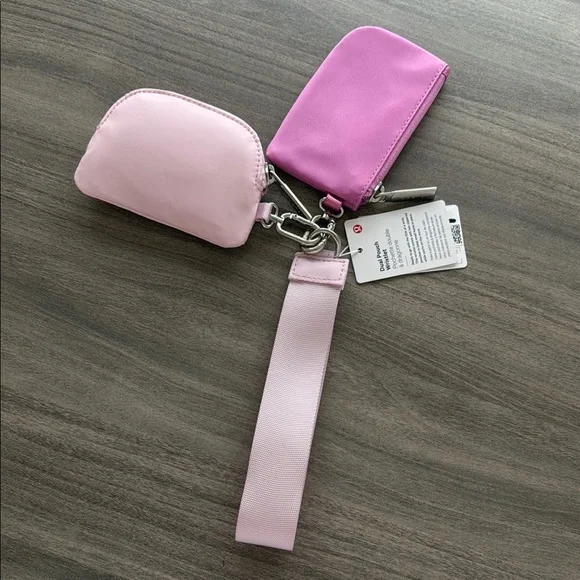 NWT Lululemon Dual Pouch Wristlet Wallet - Picture 7 of 7